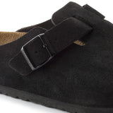 BIRKENSTOCK UNISEX Boston Soft Footbed Suede Leather (Black - Narrow Fit)