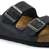 Birkenstock UNISEX Arizona Soft Footbed Oiled Leather (Black - Wide Fit)