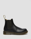 Dr. Martens 2976 UNISEX YELLOW STITCH SMOOTH LEATHER CHELSEA BOOTS (Black)